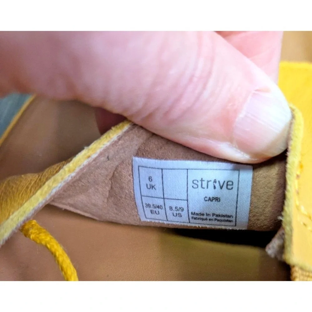 Strive Women Capri Slip On Sandal Shoe US 9/EU 39‎ Arch Support Yellow New